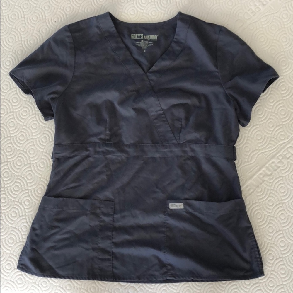 Grey’s anatomy scrub top!!